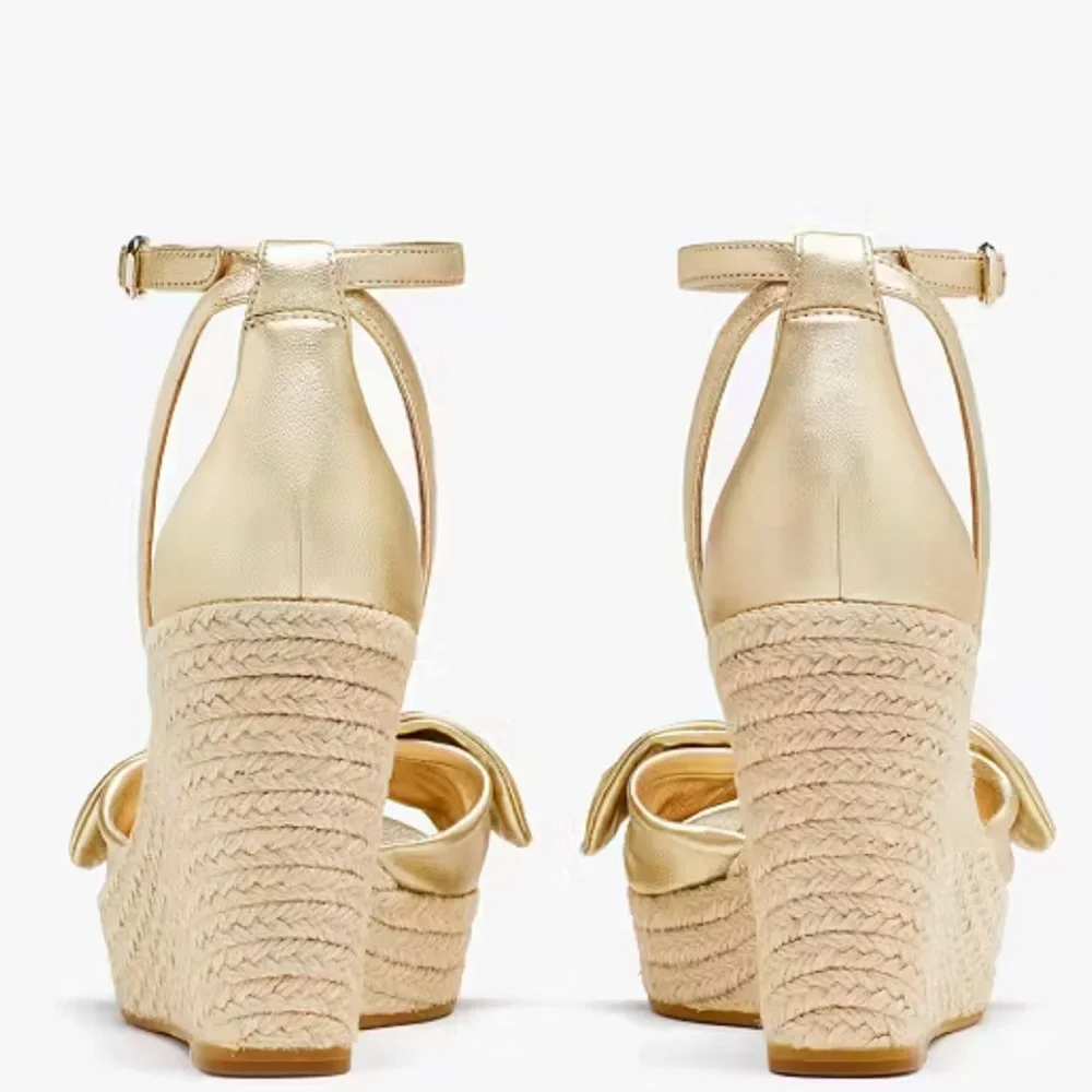 NIB Kate Spade Tianna Espadrille Wedge Gold Metallic Sandals, Size 11